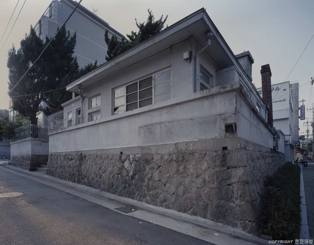 서울 명륜동 장면 가옥